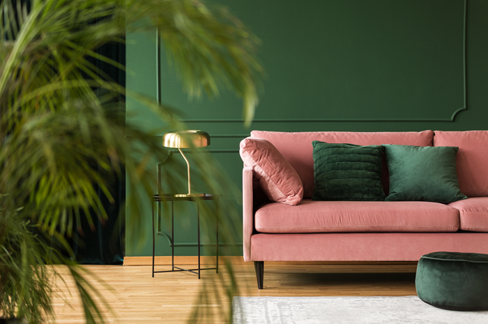 pink-couch-green-room-web-banner